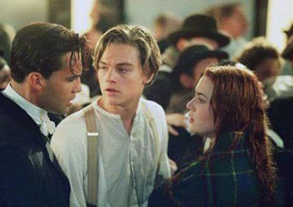 شاهد كيف أصبح شكل خطيب روز في فيلم «تايتانيك»!