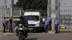 هيئة الاسرى: الوضع الصحي للاسيرين الهندي وزهران خطير