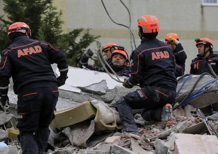 40 قتيلا حصيلة ضحايا زلزال ألبانيا حتى الآن