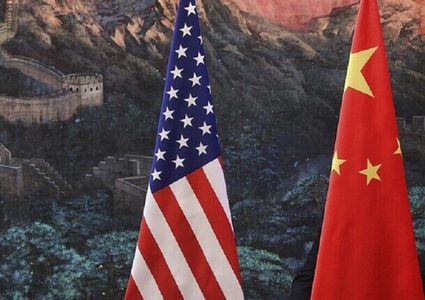 بكين تستدعي السفير الأمريكي