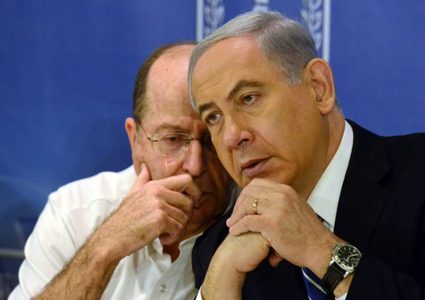 يعلون: لن نتفاوض مع نتنياهو حتى تتم تبرأته من تهم الفساد