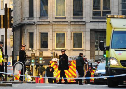 بريطانيا: قتلى وجرحى في حادثة طعن بلندن