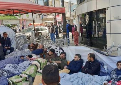 أسير محرر: الاسرى المعتصمون لم يلتزموا واعتصامهم له أبعاد