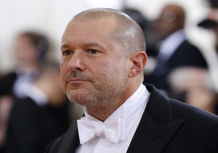 أهم مصممي آبل يغادر الشركة!