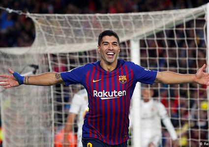 سواريز يرشح 3 مهاجمين لبرشلونة