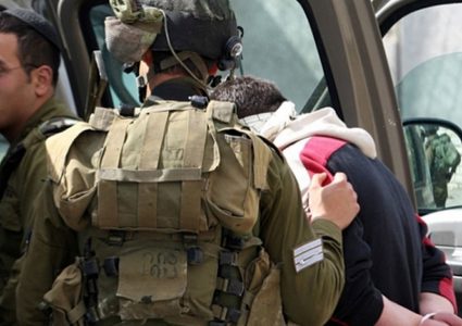 حملة مداهمات واعتقالات بالضفة