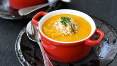 شوربة العدس بالبطاطس الحلوة