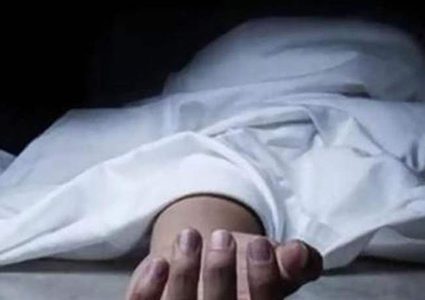 سيارة إسعاف تتسبب بمقتل 6 أشخاص خلال نقلها لجثة رجل !