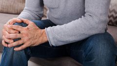 تمزق الغضروف الهلالي ما أسبابه وكيف يمكن علاجه؟