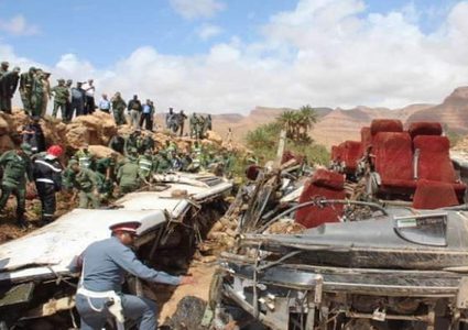 17 قتيلاً في انقلاب حافلة في المغرب