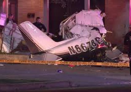 مقتل ثلاثة أشخاص في تحطم طائرة في ولاية تكساس