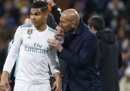 كاسيميرو يهدد خطط زيدان قبل الكلاسيكو