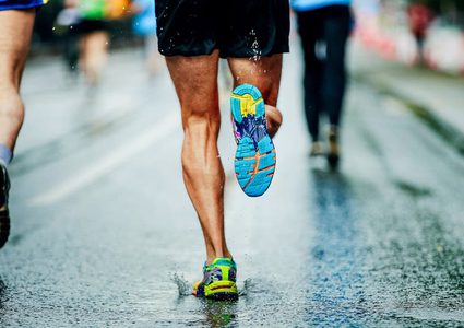 تمارين الإطالة للرياضيين لا تمنع الإصابات