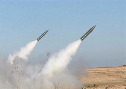 سقوط 5 صواريخ على قاعدة عسكرية في العراق تضم قوات أمريكية