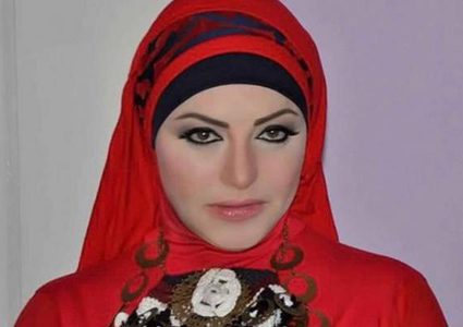 ميار الببلاوي ترد على شائعة خلعها للحجاب