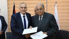 مذكرة تفاهم بين "الاتصالات" و الجامعة العربية الأمريكية