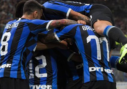 اليونايتد ينافس إنترميلان على فيدال