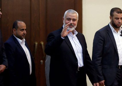 انضمام قيادات من القسام والسرايا إلى وفدي الحركتين في القاهرة