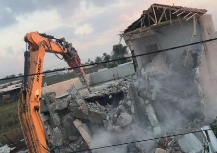 تحركات الشعبية في قلنسوة  منعا لهدم بيوت