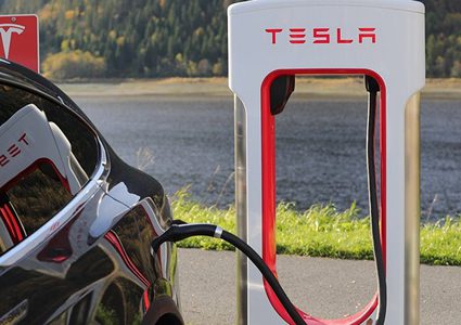 هل سينتقل العالم الى استخدام السيارات الكهربائية؟