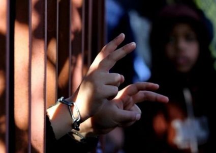 غرامات بحق الأسرى الأطفال تصل لـ19 ألف شيكل