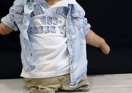 عبد اللطيف...الطفل الطائر الذي أثبت أن الإرداة تصنع المعجزات