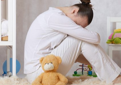 تعرفوا على أسباب معاناة النساء من إكتئاب بعد الولادة
