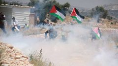 اصابة العشرات بالاختناق خلال مواجهات في كفر قدوم