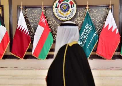 الكشف عن مباحثات قطرية سعودية لإنهاء الخلافات بين البلدين