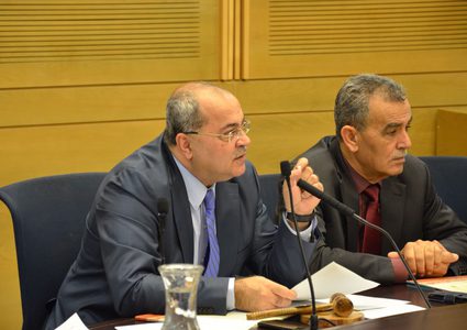 الطيبي: العام 2020 سيكون أفضل بدون نتنياهو وترامب