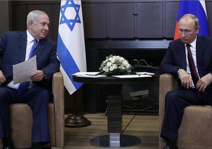 نتنياهو يجري مكالمة هاتفية مع بوتين لبحث عدة قضايا محورية
