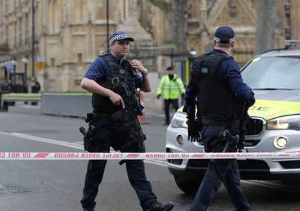 ساعة "روليكس" وراء مقتل طالب في لندن!