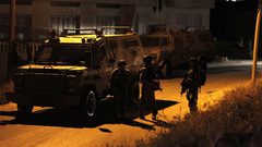 الاحتلال يقتحم البالوع ويطلق النار بكثافة تجاه منازل المواطنين