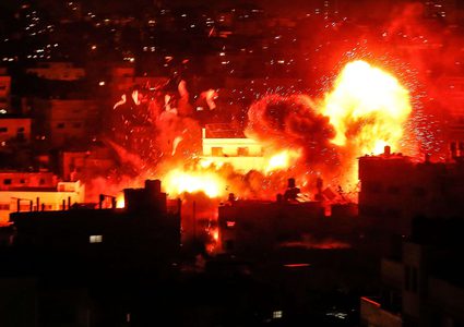 بينيت يُهدّد غزة: سنعمل بخدعة وسننتقل من سياسة الدفاع للهجوم