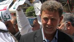 الاحتلال يواصل فرض العقوبات على الأسير نائل البرغوثي