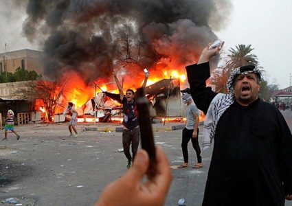 إصابات في معسكر إثر انفجار قرب مطار بغداد