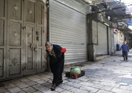 الاضراب الشامل يعم مدينة الخليل اليوم