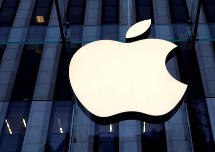 ادخال  تقنيات جديدة على أجهزة آبل الإلكترونية