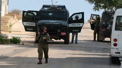 "التربية" تستنكر تهديد الاحتلال بوقف العمل في مدرسة السيميا