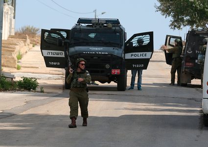 "التربية" تستنكر تهديد الاحتلال بوقف العمل في مدرسة السيميا