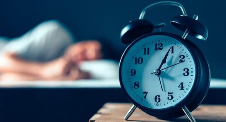 دراسة تحذر.. النوم الطويل يصيبك بالسكتة الدماغية القاتلة
