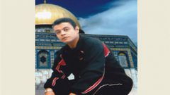 الاحتلال بمارس تعذيبا نفسيا بحق الأسير المريض صوفان