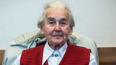 محكمة ألمانية ترفض تخفيض حكم مسنة 91 عاما لإنكارها الهلوكوست