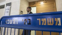 محكمة الاحتلال تصدر أحكاماً على أسيرين من مخيم جنين