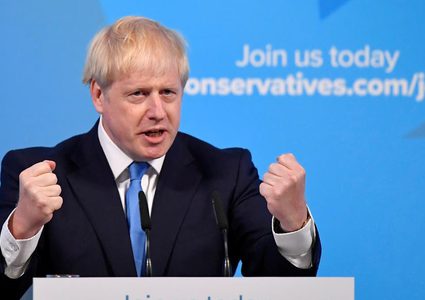 جونسون يكشف عن موعد الخروج من الاتحاد الأوروبي