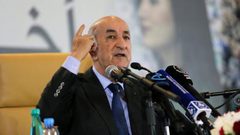مشاورات لإعداد دستور جديد في الجزائر