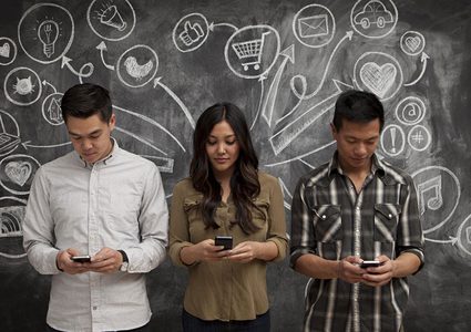 كيف يساعد التواصل الاجتماعي على تحسين الصحة الجسدية والنفسية ؟