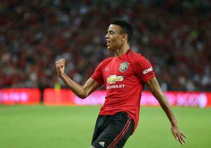 مانشستر ينتزع نقطة التعادل أمام ضيفه إيفرتون في الدوري الإنجليزي