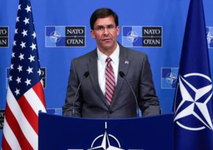 إسبر: قلق من تعرض بعض المنشآت في العراق للقصف