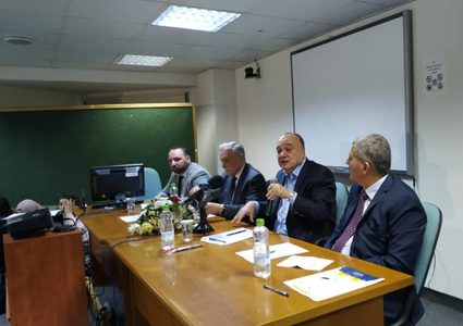 قسم العلوم السياسية يناقش أهمية الانتخابات الفلسطينية المقبلة